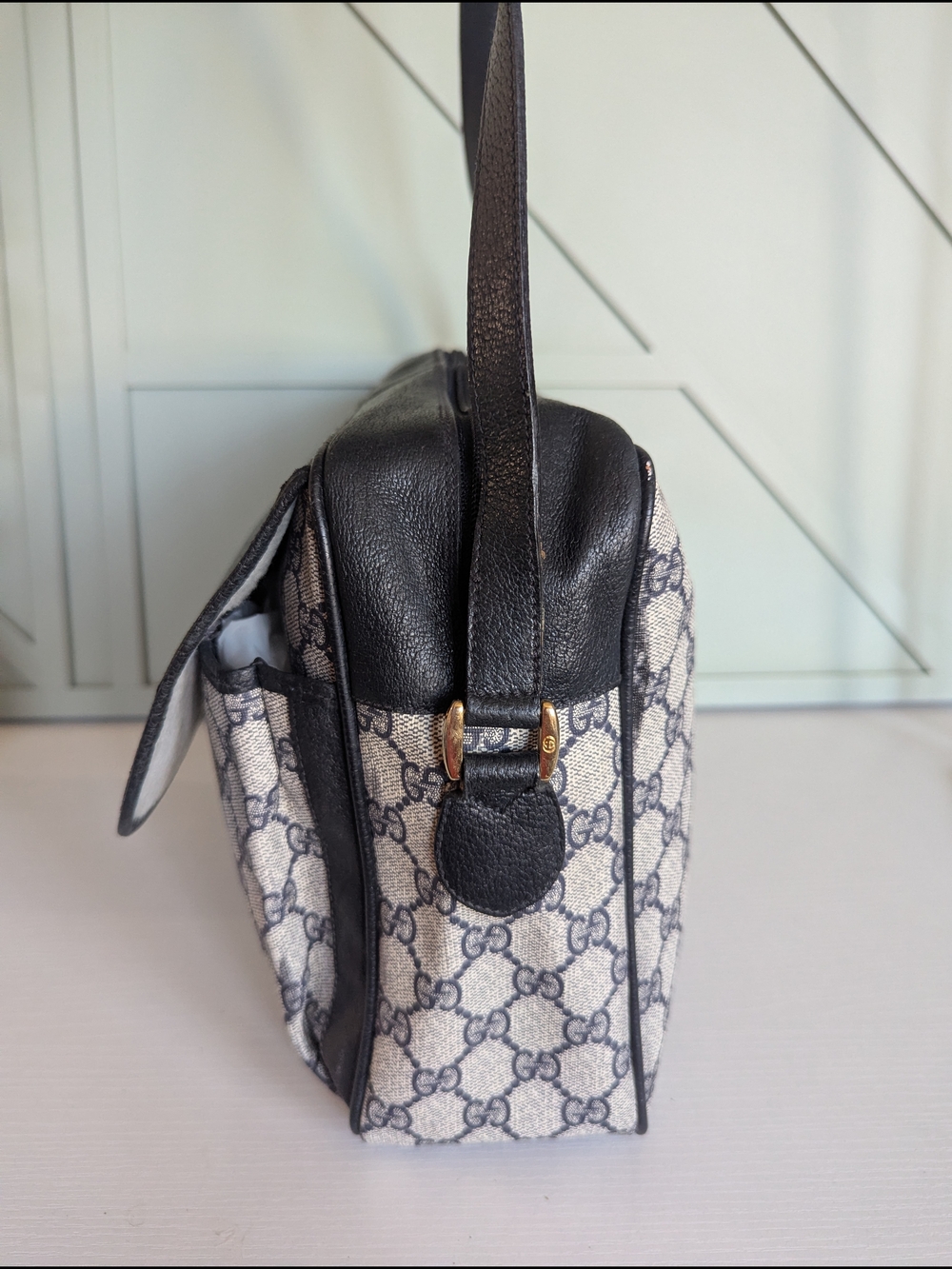 Gucci Black Leather & Beige GG Canvas Messenger Bag with Red-Blue Web - Picture 5 of 14